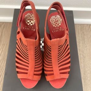 Vince Camuto Sandal